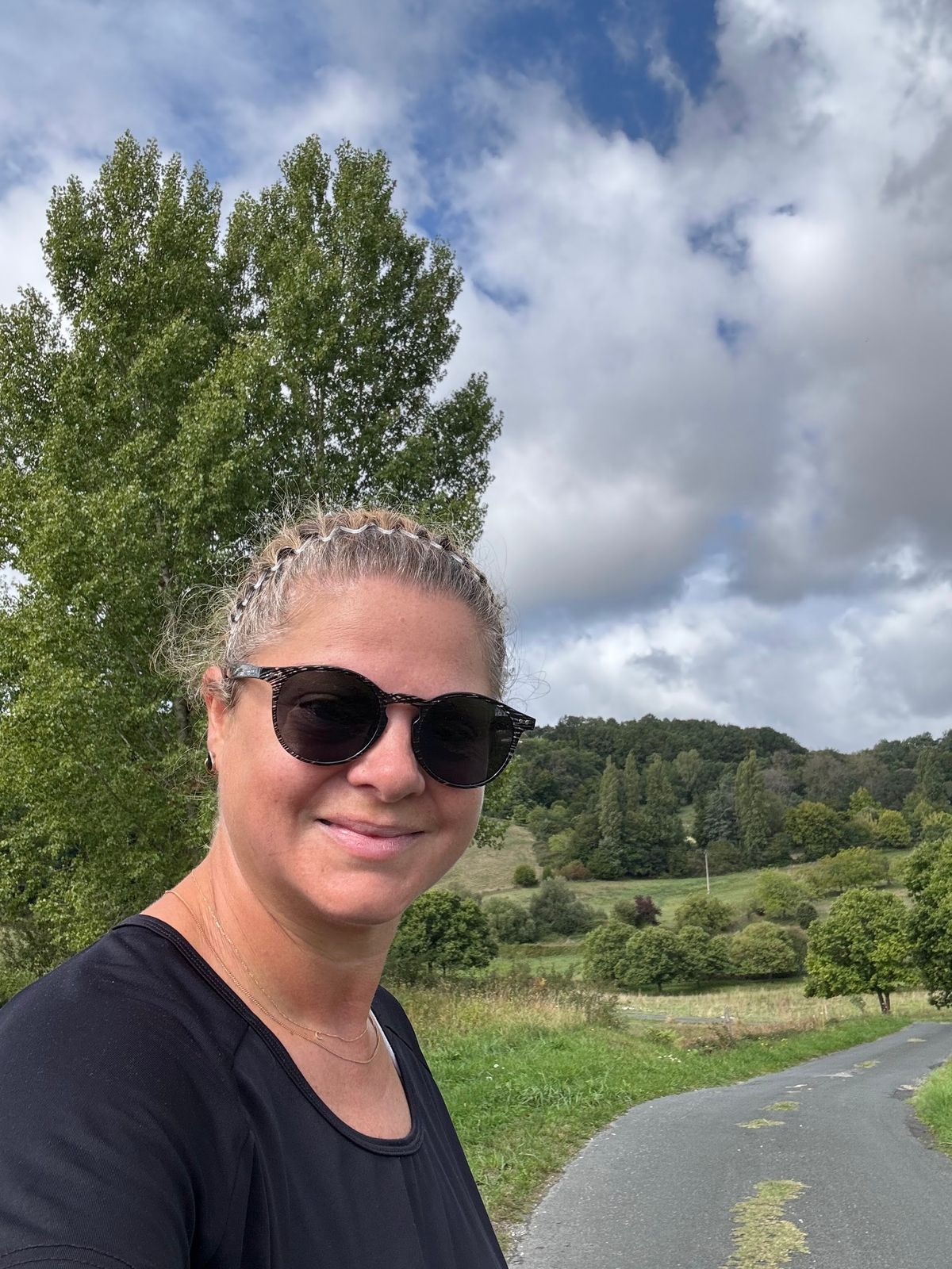 Cassie, under a big sky on a country lane