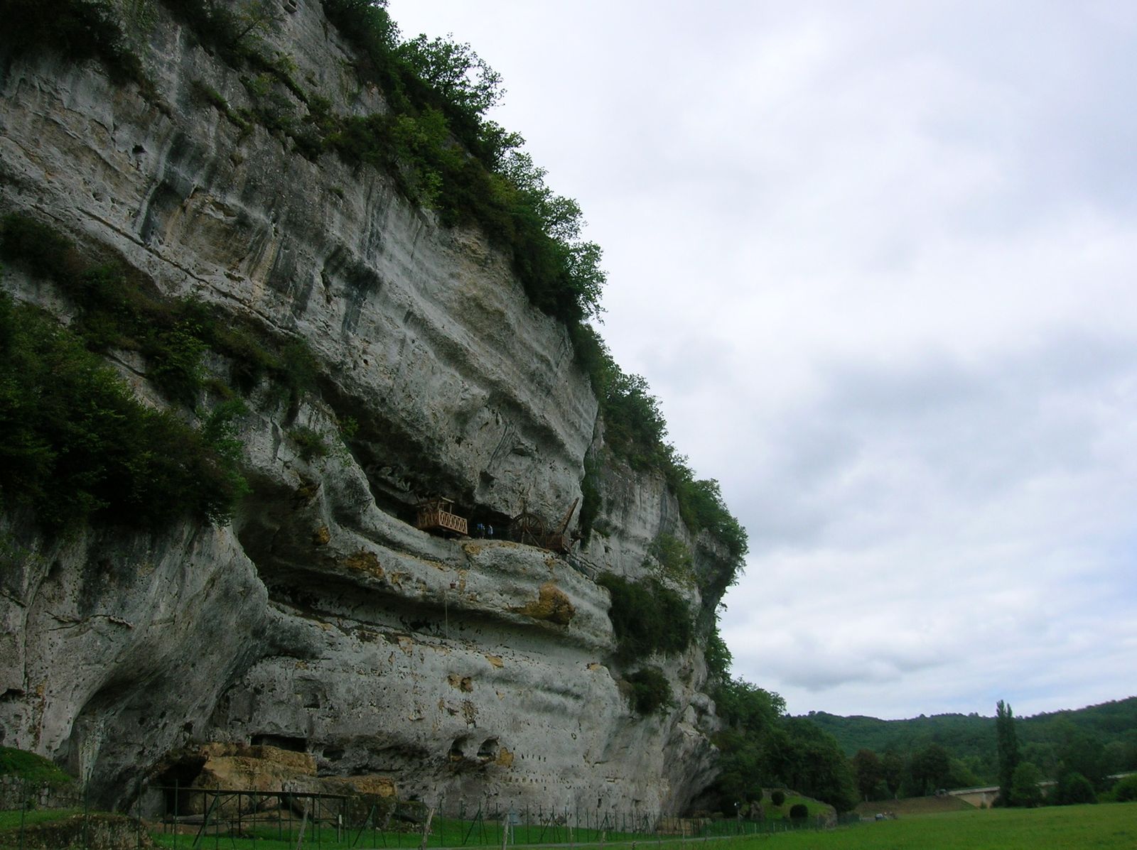 The cliff of La Roque Saint-Christophe
