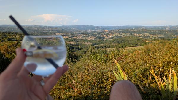 A drink with a view near Loubressac